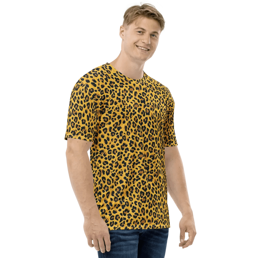 Cheetah Print Men's T-Shirts product image (3)