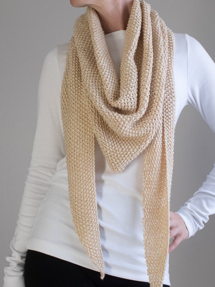 How to Knit a Seed Stitch Triangle Shawl - Long Weekend product image (1)