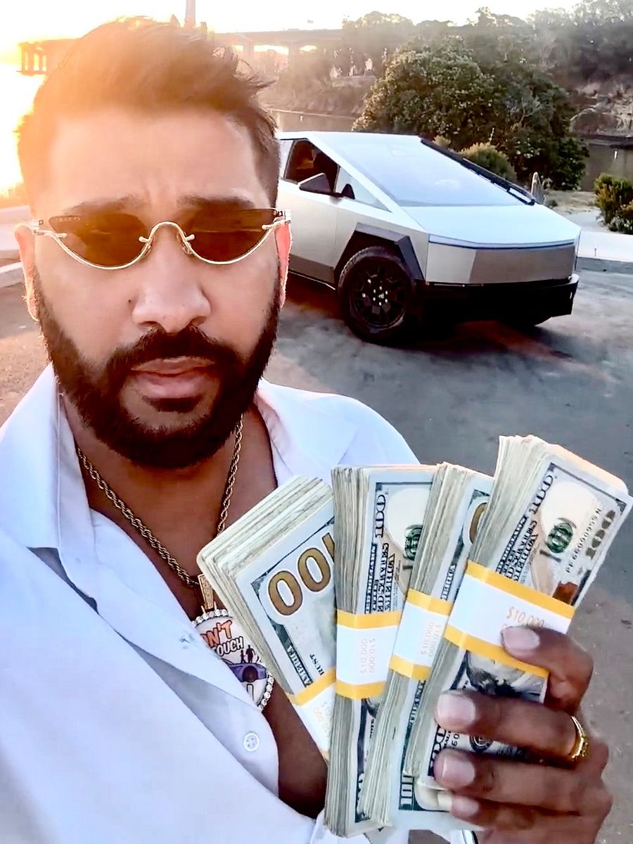 Tap To Get Mystery Gift ! Get Money for nothing, without touching your phone product image (1)