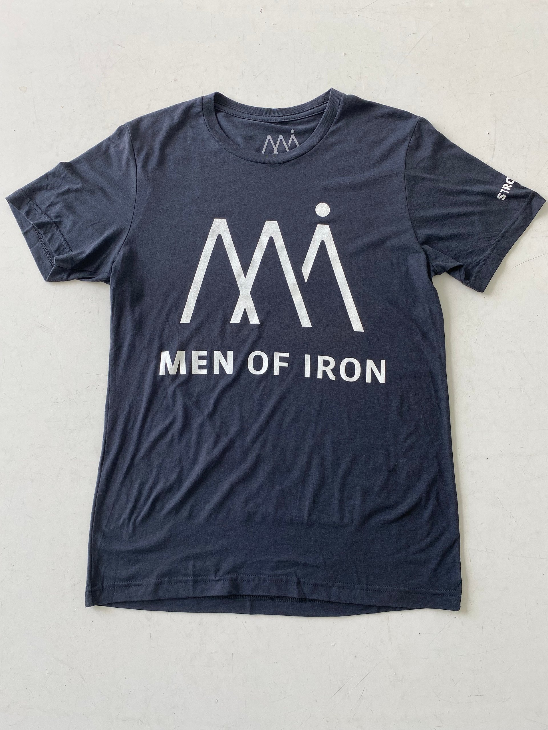 MEN OF IRON Dark Gray T-shirt product image (1)