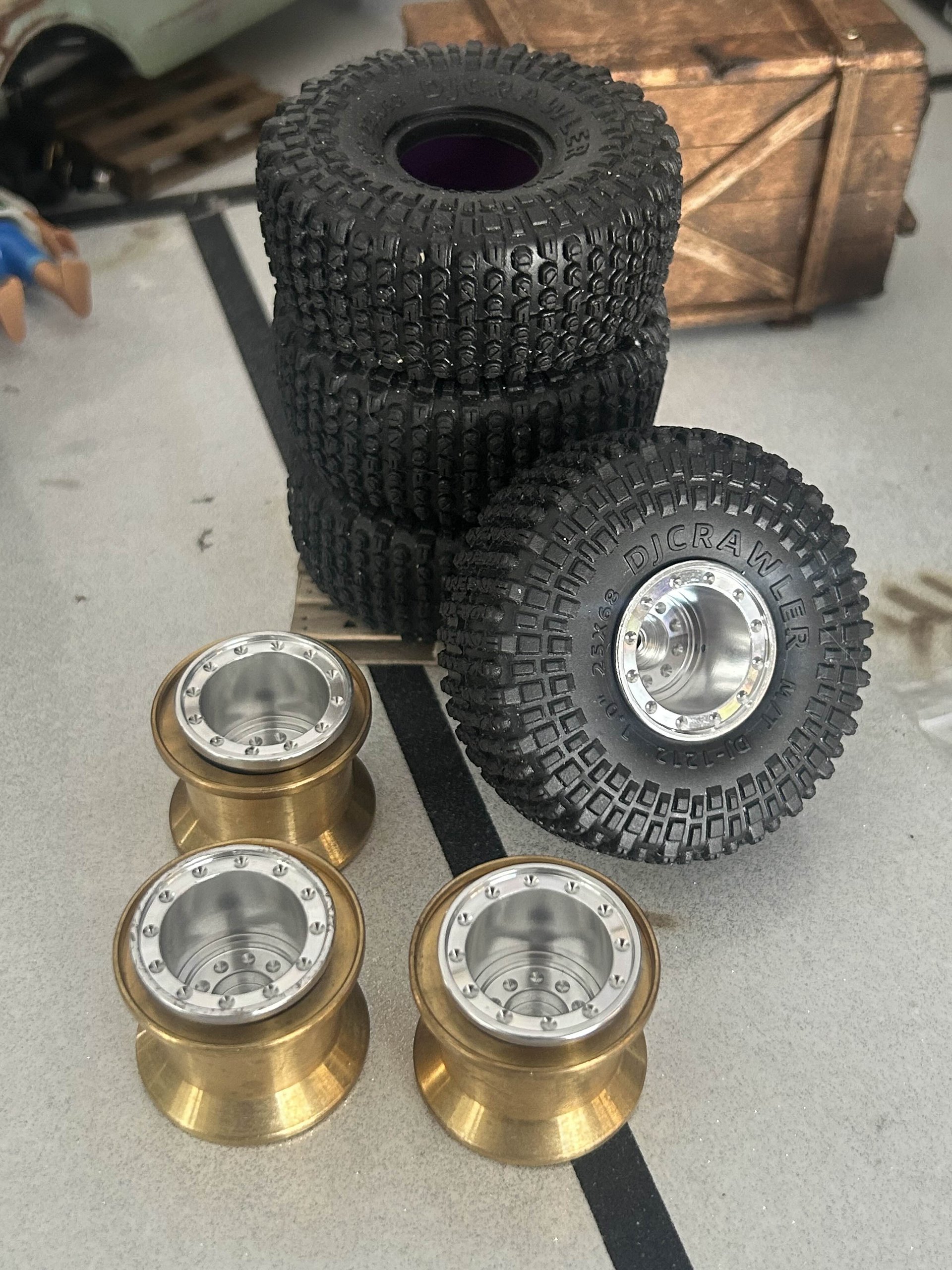 RCAWD Wheels / DJ Crawler tires product image (1)