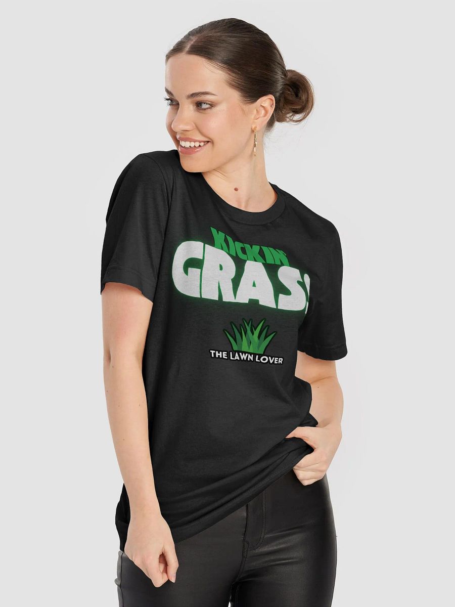 Kickin' Grass Tee product image (30)
