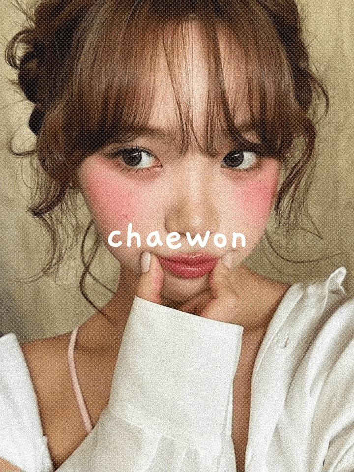 Chaewon Aquamarine product image (1)