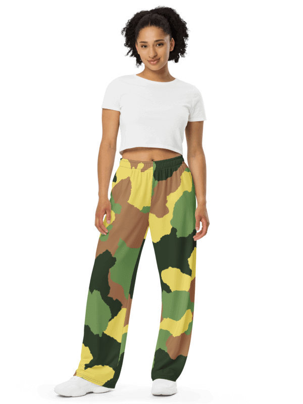 Camo All-Over Print Unisex Wide-Leg Pants product image (4)