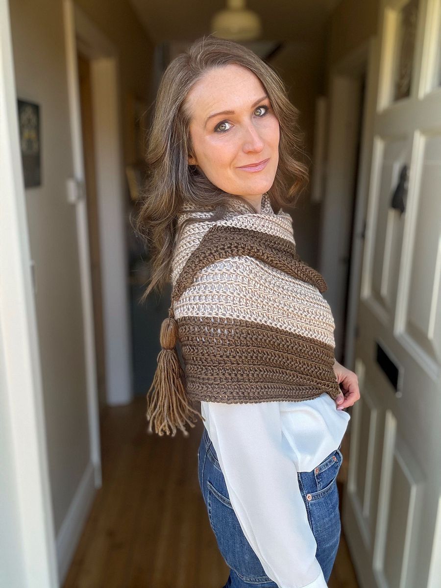 CROCHET PATTERN & VIDEO/ Willow Shawl / Easy Triangle Shawl Crochet Pattern product image (6)
