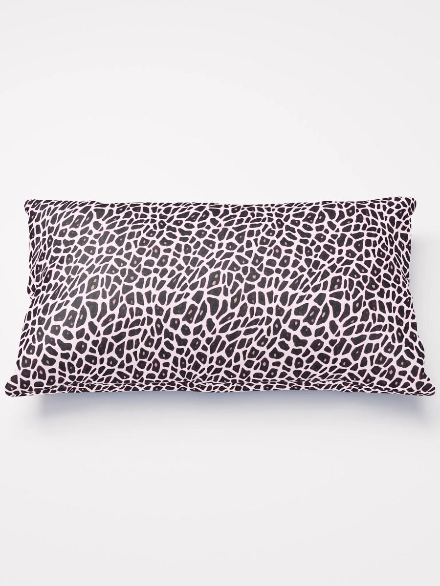 Pink Giraffe Pillow product image (1)