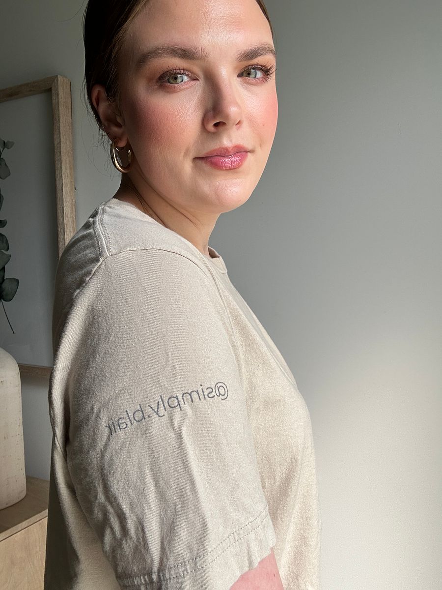 be.calm tee product image (2)