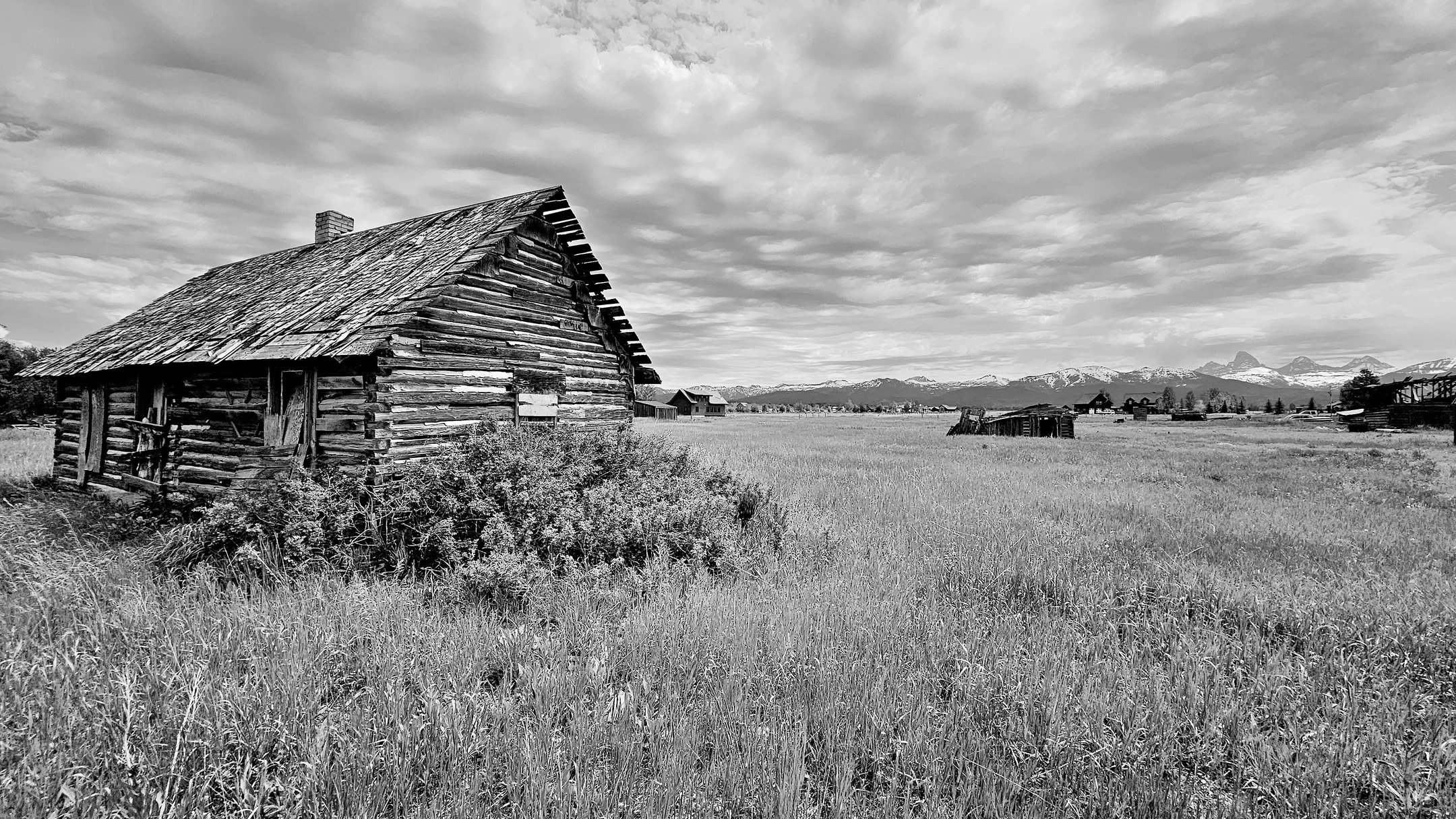 I would love to be in the Idaho Tetons right now. Just sayin'
@visitidaho