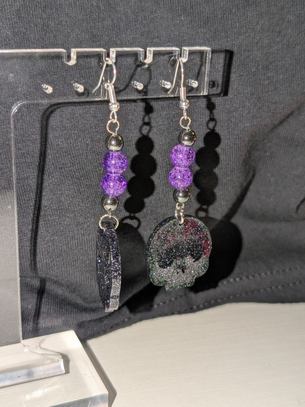 Skull Earrings! product image (4)