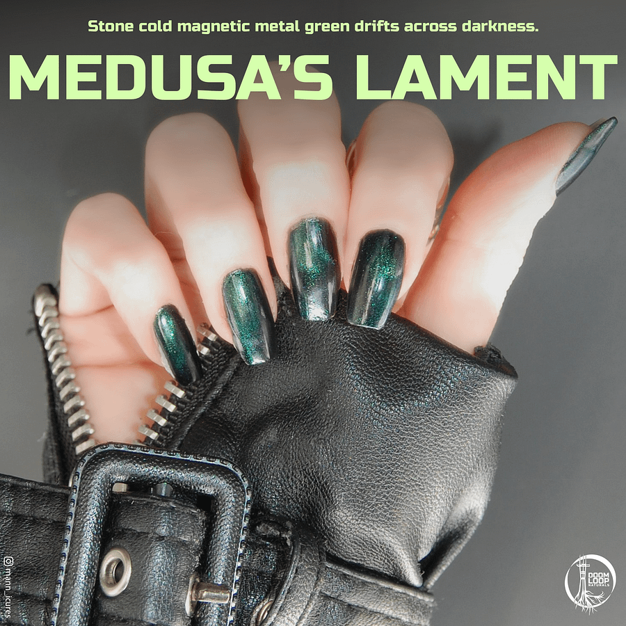 MEDUSA'S LAMENT - Black and Green Magnetic Nail Polish product image (1)