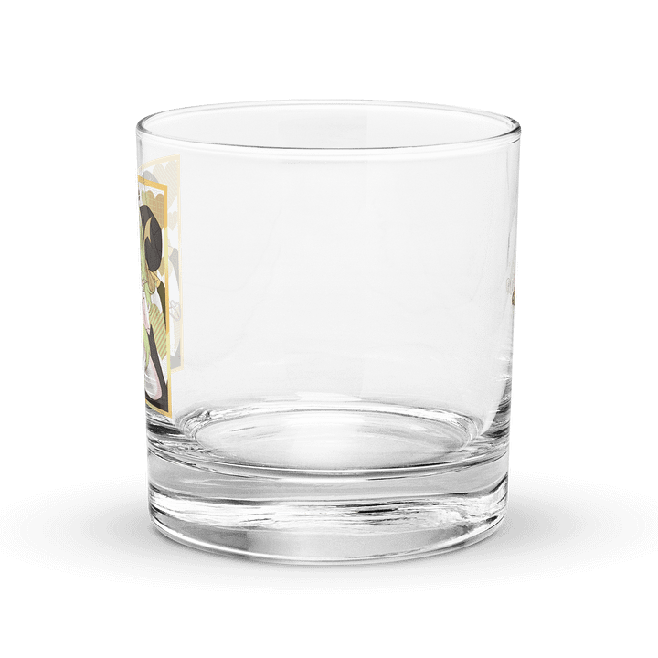 Aki on the Rocks product image (2)