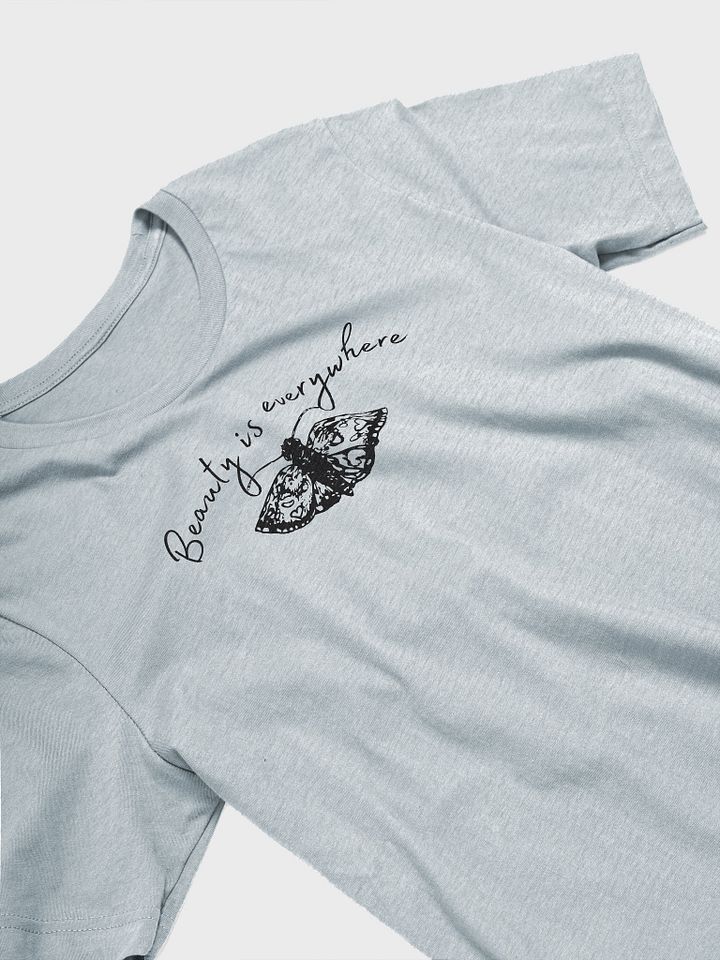 Moth with Heart T-Shirt: Beauty is Everywhere product image (2)