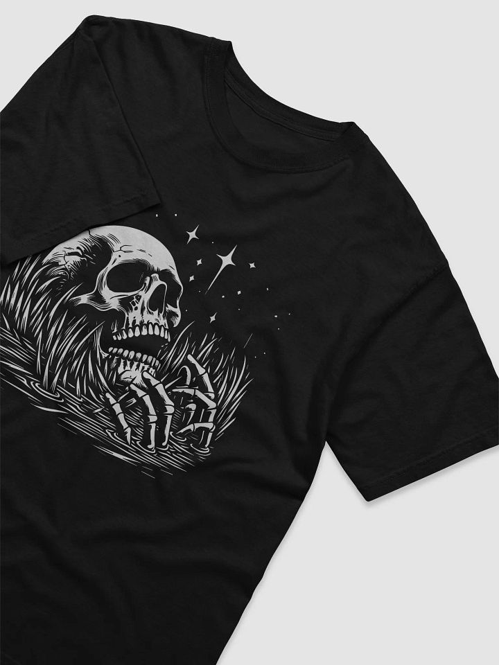 Skull in the Grass - Creepy Horror T-Shirt product image (2)