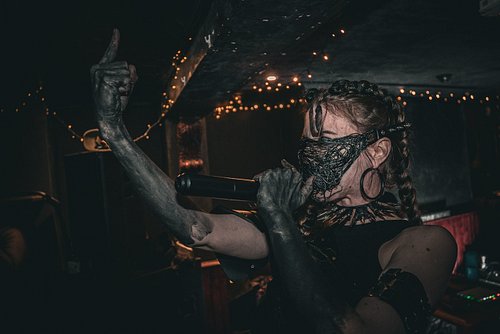 The gig at the @almainnbolton was amazing! Thank you @downforlifemusic @wearewaterlines for having me🖤 As always really enjoy...