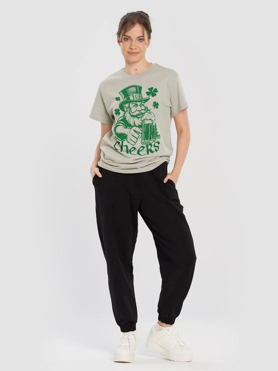 St. Patrick's Day Cheers! Tee product image (2)
