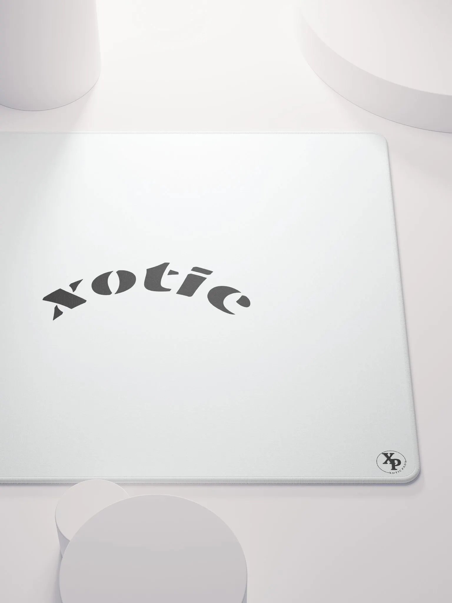 Xotic White product image (9)