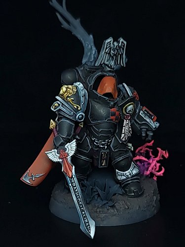 My second DarkAngels Gravis Captain, this time in Risen/Redeemed colour scheme. I started doing this with some of Angels prio...