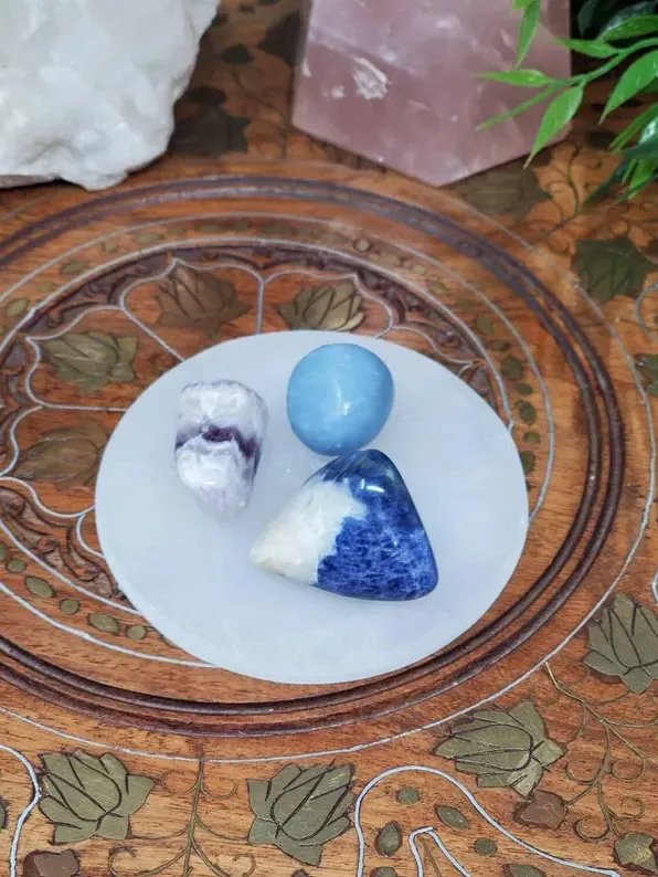 Selenite Charging Plate: 4-inch Round Crystal Cleanser, Reiki Tool product image (3)