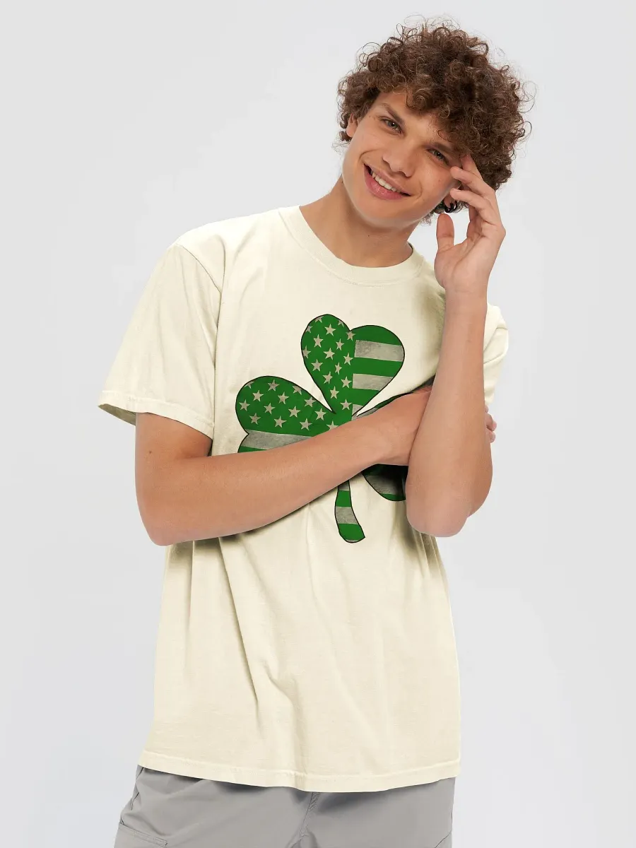 Patriotic Shamrock Tee product image (29)