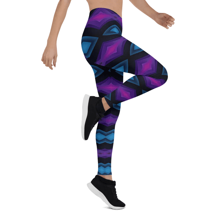 Purple & Blue Diamond Women's Leggings – Modern Geometric Design product image (2)