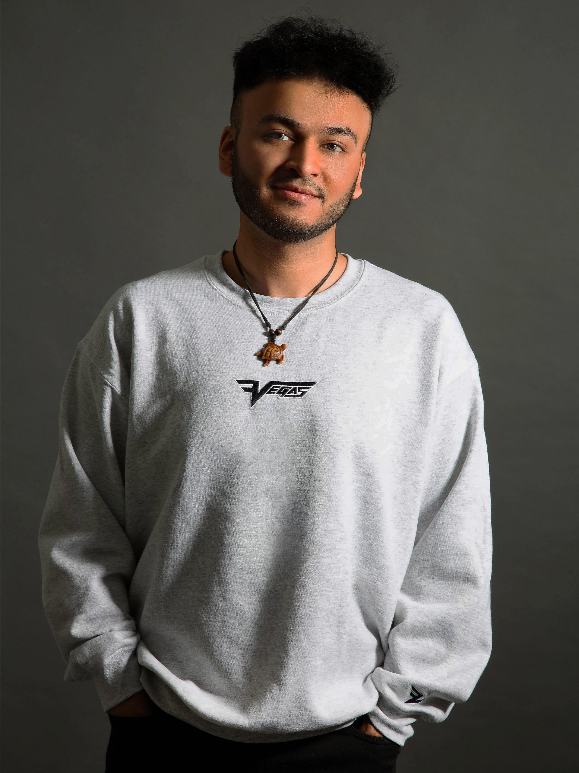 Embroidered FaZe Crew Neck - White product image (2)