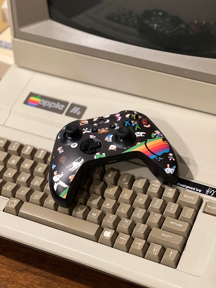 Xbox Controller - Apple II Themed product image (1)