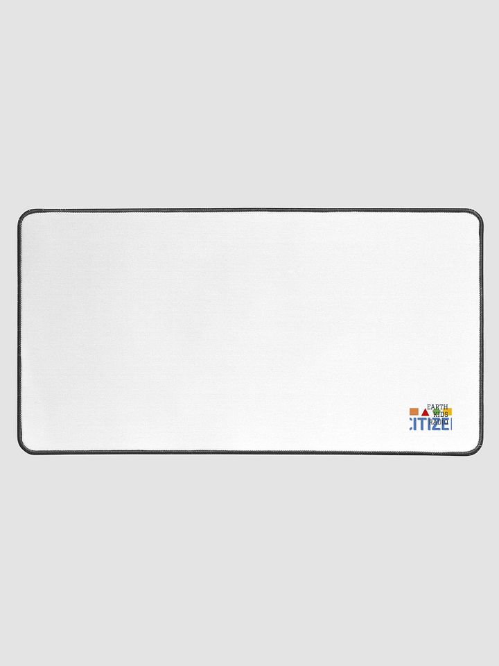 CITIZEN EARTH KIDS RADIO Desk Mat product image (1)