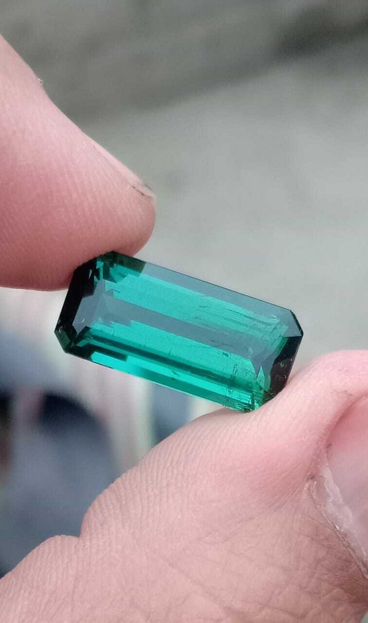 TOURMALINE GREEN/BLUE COLOR EMERALD CUT LOOSE GEMSTONE FROM AFGHANISTAN, 8 CARAT product image (2)
