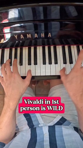 Heavy metal ❌ heavy wood ✅ 🎻🔥
.
#pianomusic #pianocover #pianist #vivaldi