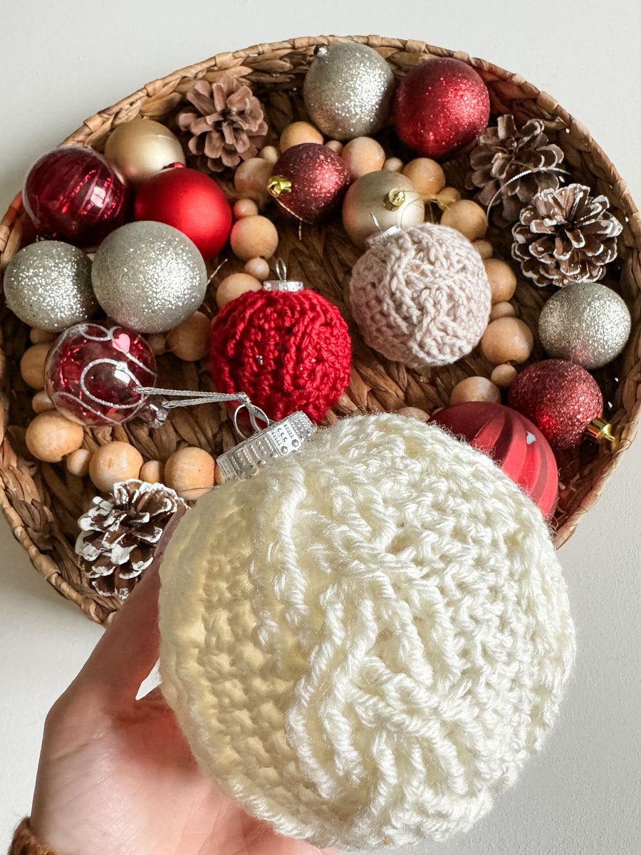 Cozy Cottage Cable Bauble Crochet Pattern product image (2)
