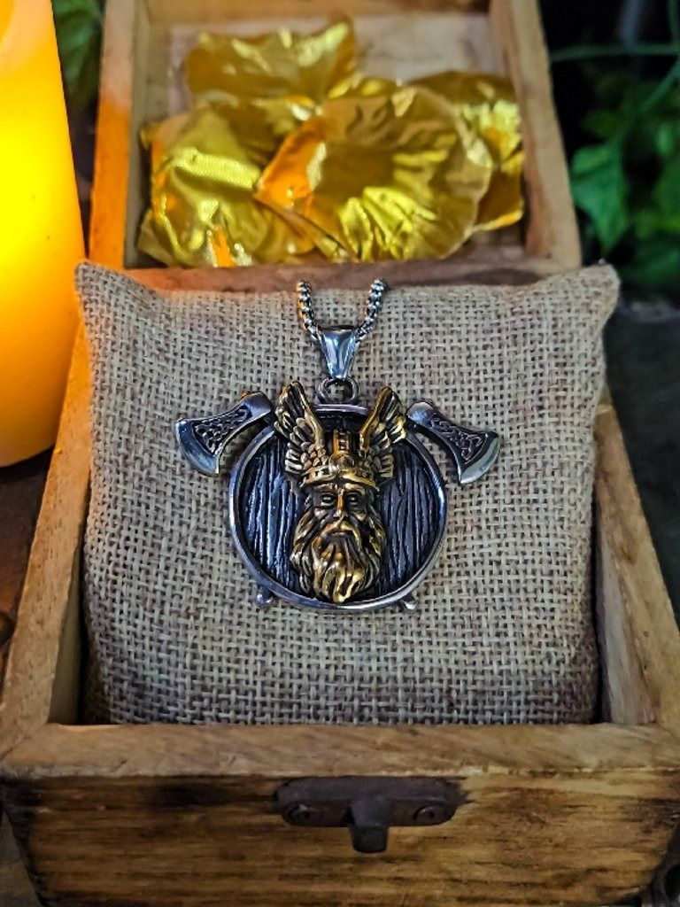 The Armored Kingdom Twin Axe Golden Norse King Necklace product image (3)