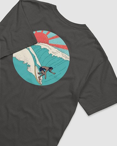 Vintage surf tee 🏴‍☠️🤙🏽
Unique limited run DM for custom designs
.
🔗 Link in bio 
.
.
#korall #vintagestyle #surfapparel #sur...