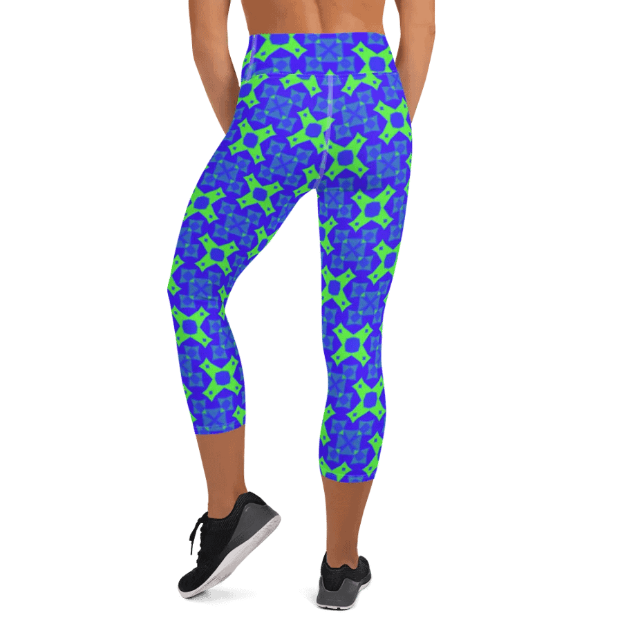 Grid Glamour Capri Leggings product image (7)