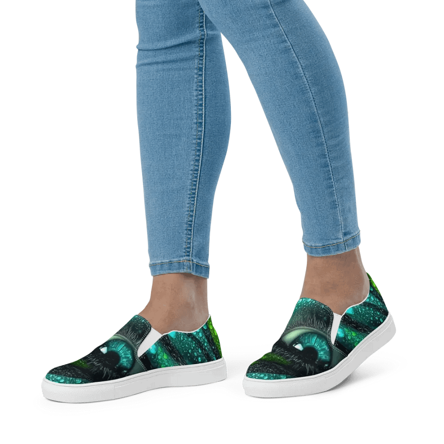 Enchanting Eye Art Women's Slip-On Shoes product image (6)