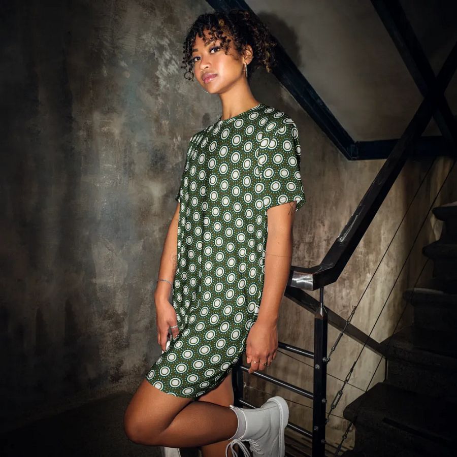 Abstract Circles Repeating Pattern T Shirt Dress product image (1)