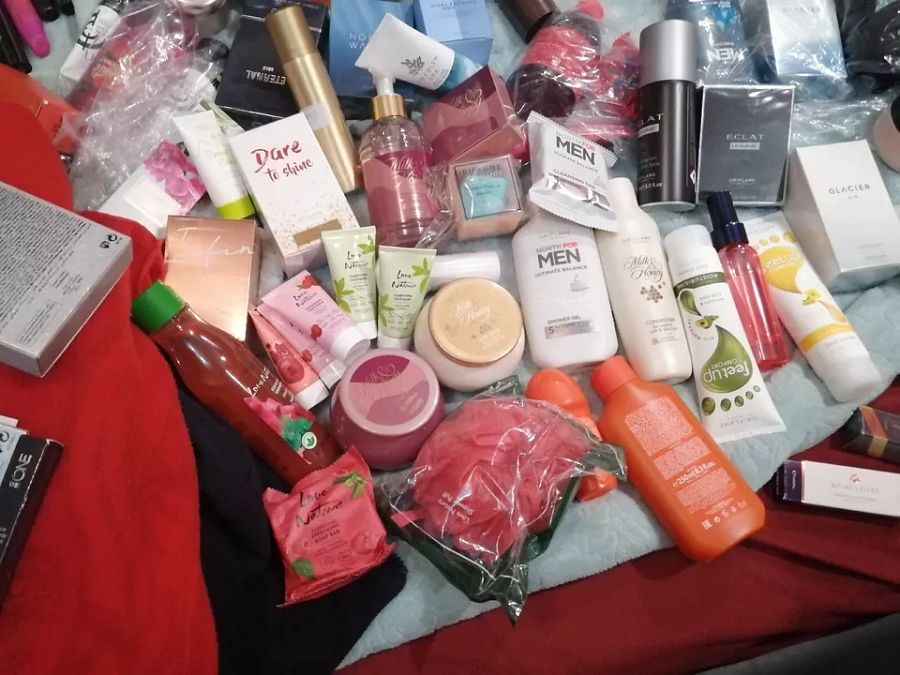 Beauty box/make-up box magic box product image (4)