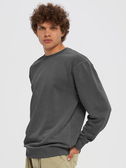 Photo showing Independent Trading Co. Unisex Midweight Pigment Dyed Sweatshirt