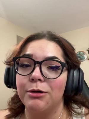 @iLumpE says to stream daily, so we’re gonna listen to his advice.  #callofduty #bo6 #girlgamer #warzone #fyp #smallstreamer #girlstreamer 