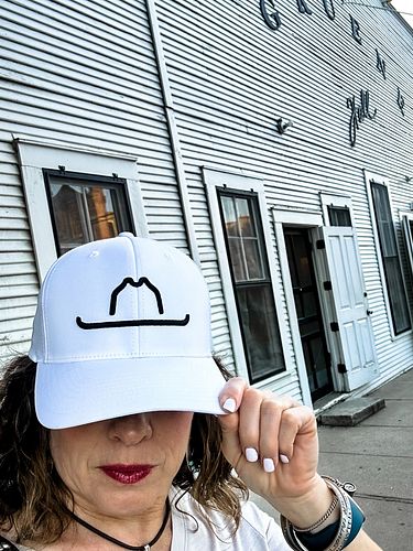 A summer in 𝘎𝘳𝘶𝘦𝘯𝘦.

Comment below if you know what we mean. 
#VaqueroInTheWild
📷@jackie_in_texas