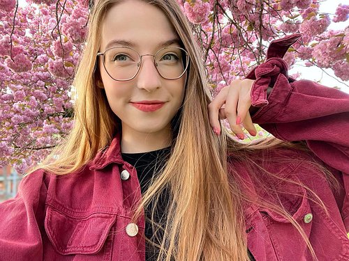 Cherry blossom season is one of my faves 🌸🍒

We finished the Witcher 3 main story so we’re continuing with DLC and in week we...