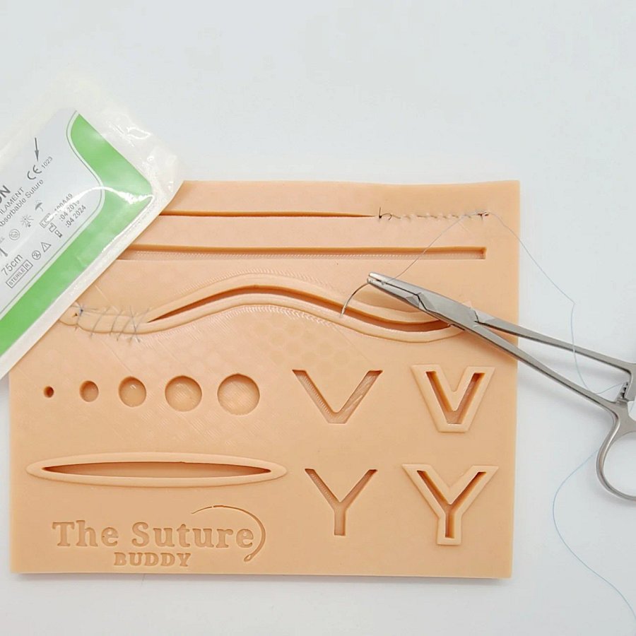 Standard Suture Kit with Port Holes product image (8)