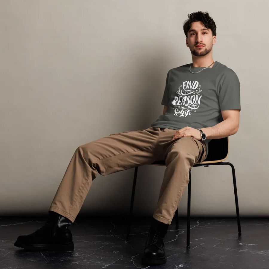Find a reason to smile unisex tee product image (5)