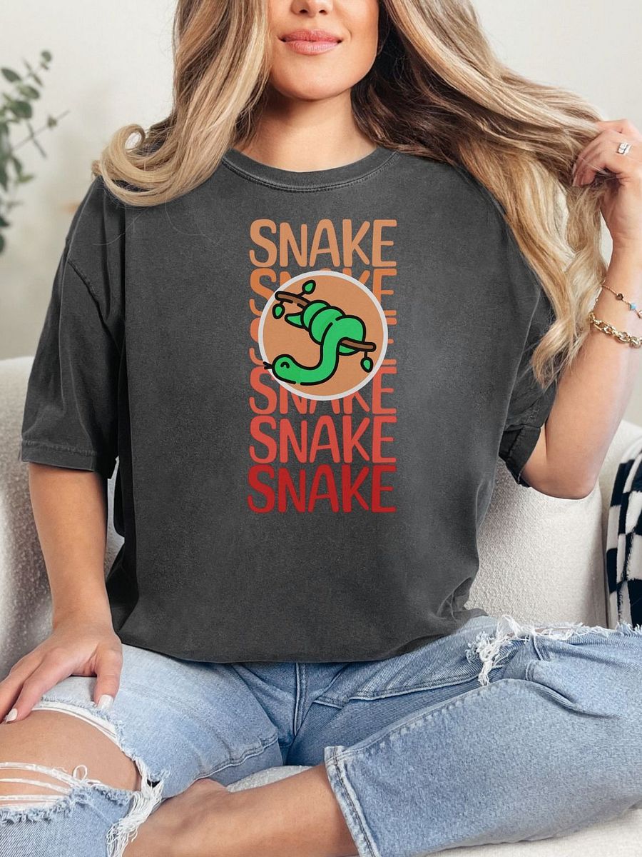 Snake Graphic Tee product image (2)
