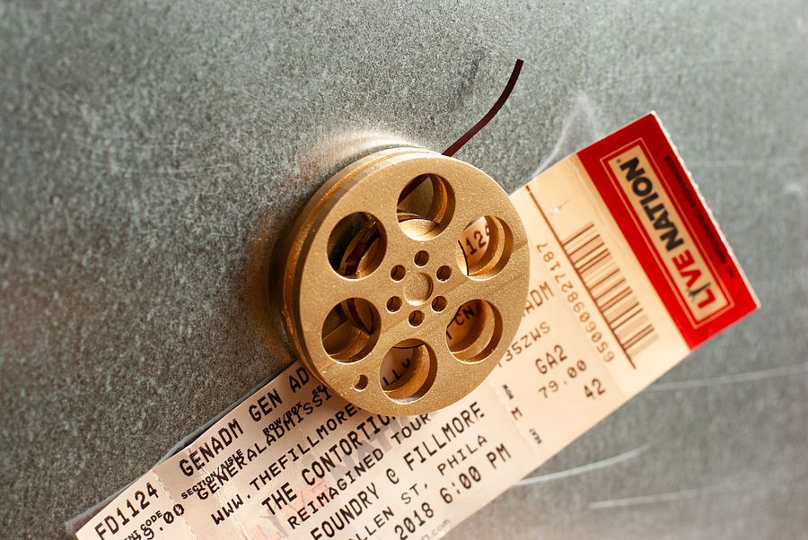 Retro Movie Reel Magnet for Filmmakers & Movies Buffs product image (28)