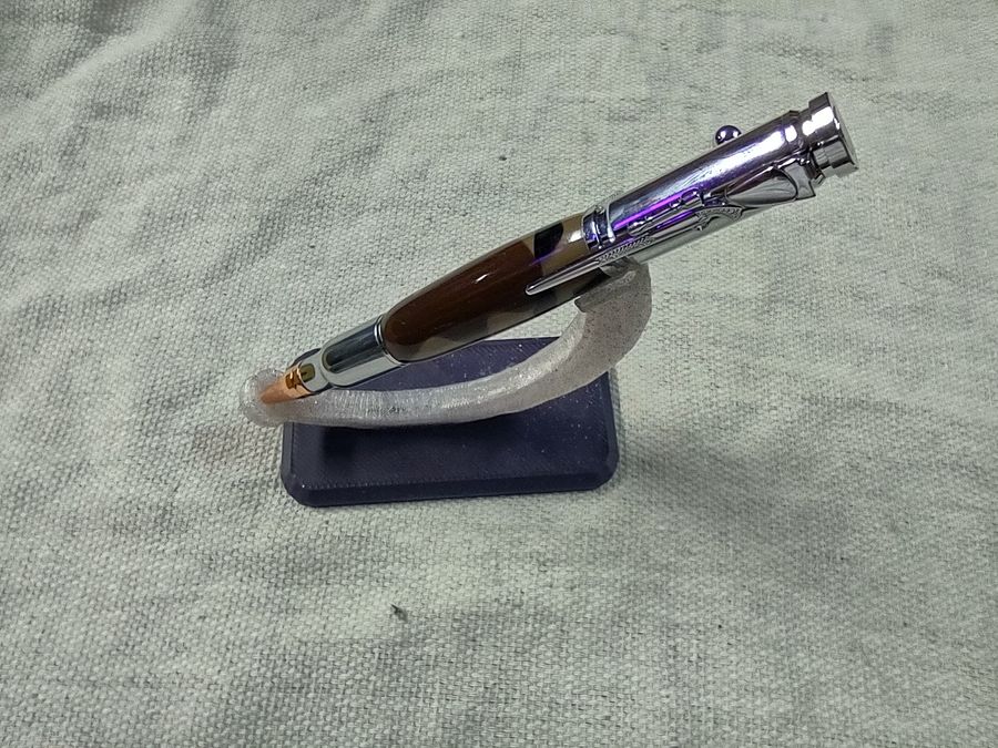 Stealth & Shine Bolt Action Pen – Dark Camo with Chrome Finish - RBBLTCAMO2 product image (3)