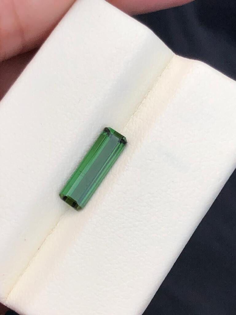 TOURMALINE GEMSTONE FOR RING & PENDANT GREEN EMERALD CUT, 1.80 CARAT product image (7)