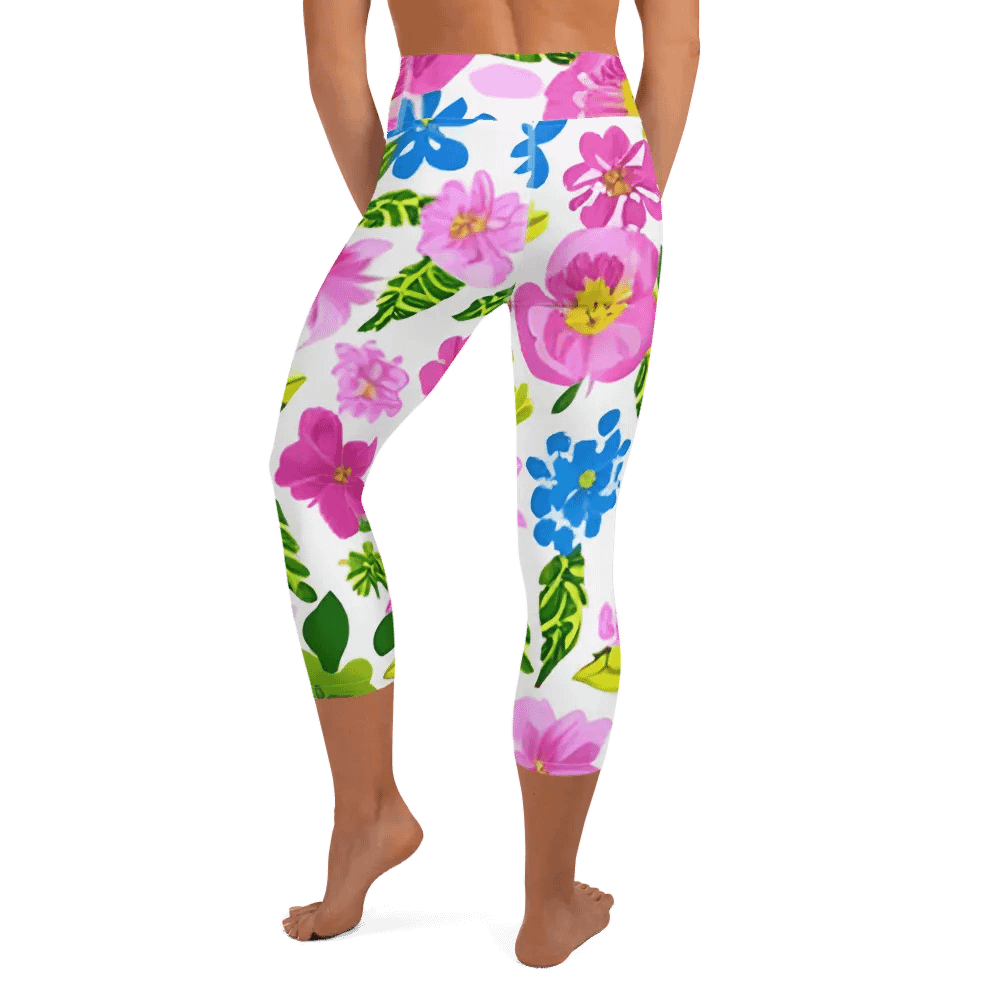 Floral Fusion Capri Leggings product image (7)