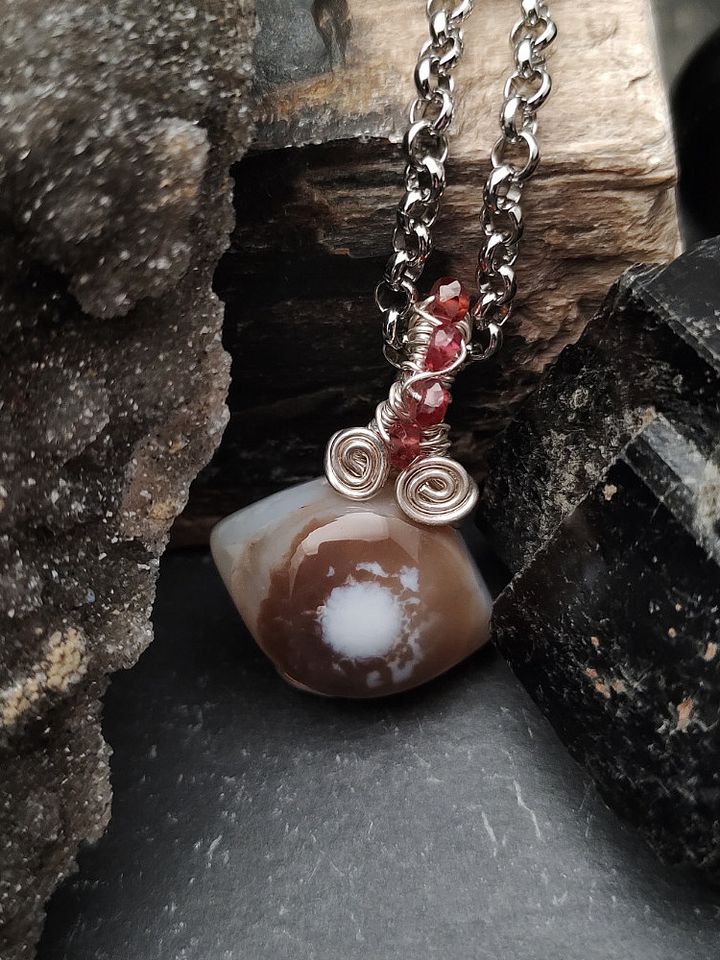 Eye Agate Oracles - The Ghostly Seer product image (2)
