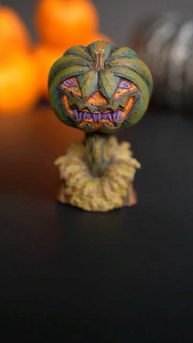 🎃✨ Beginner mini painter takes on the Pumpkin King!

I wanted to practice the mini painting basics — layering, shading, and b...