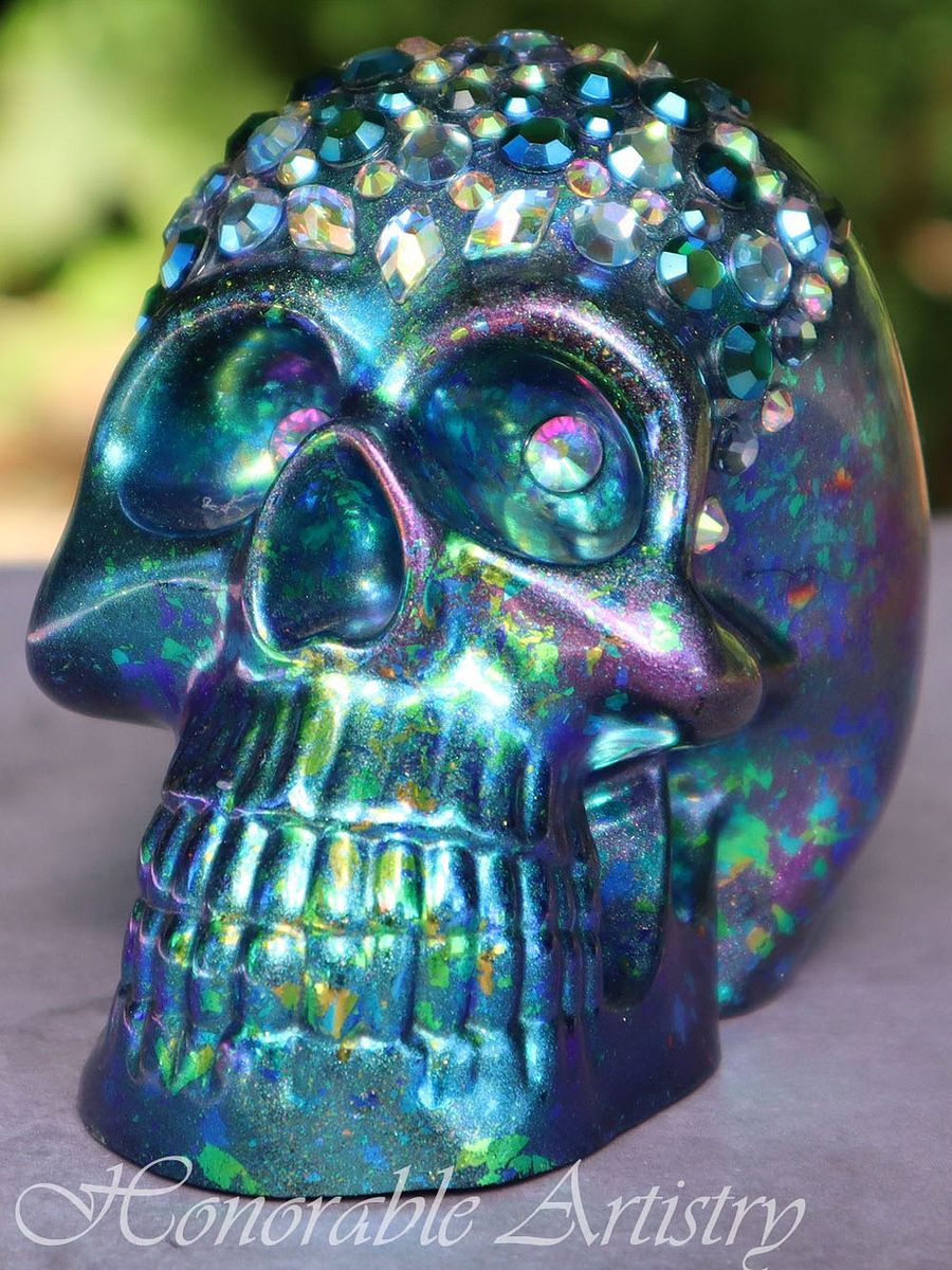 Blue-Green Colorshift Rhinestone Resin Skull product image (5)